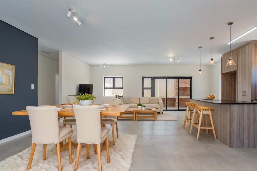 4 Bedroom Property for Sale in Honeydew Country Estate Western Cape